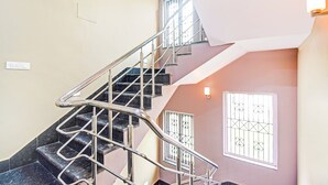 Lobby - OYO Maa Santoshi (Barasat)