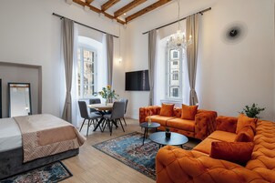 Apartment, City View | Living area