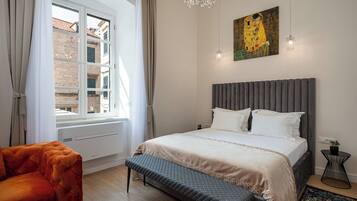 In-room safe, iron/ironing board, free WiFi, bed sheets