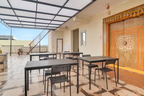 Restaurant - Collection O Hotel Sky City (Hyderabad)