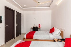 Classic Room | 1 bedroom, bed sheets - OYO Krystal Near Forum Mall (Chennai)