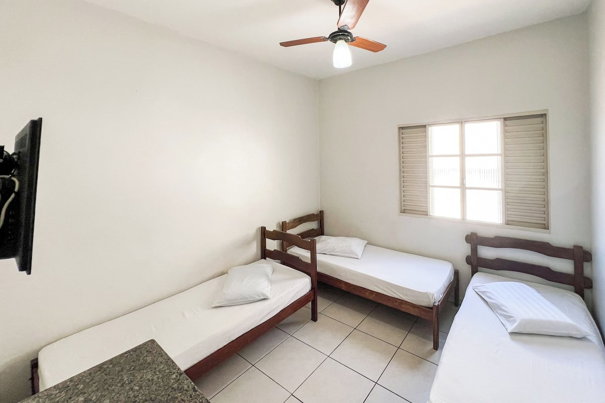 Economy-Dreibettzimmer