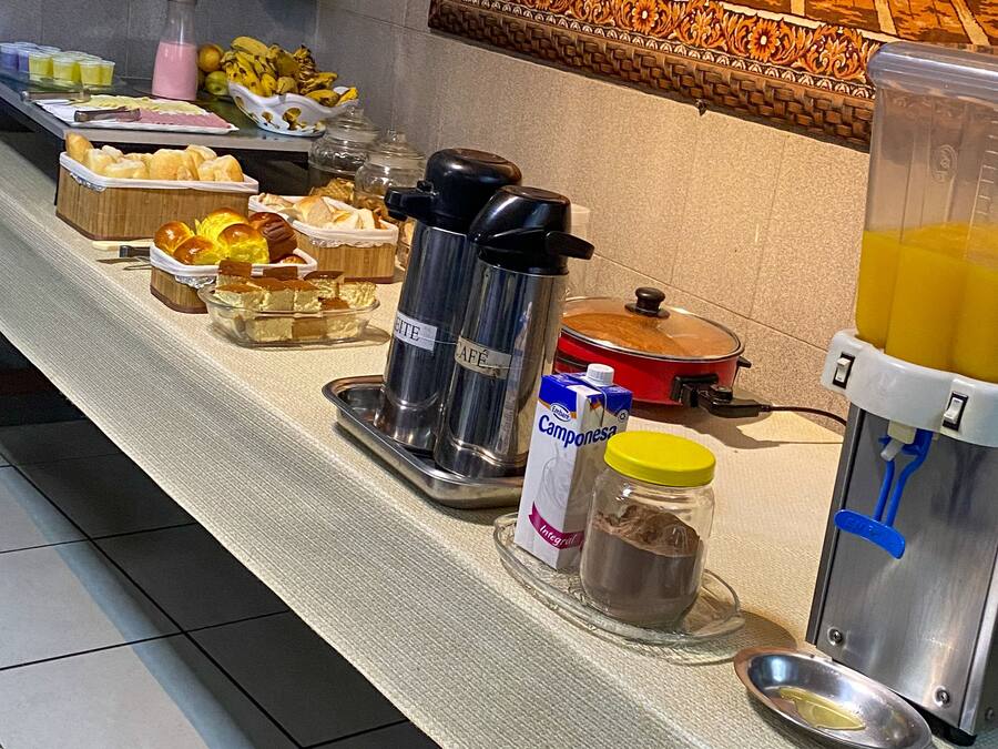 Desayuno buffet incluido todos los días