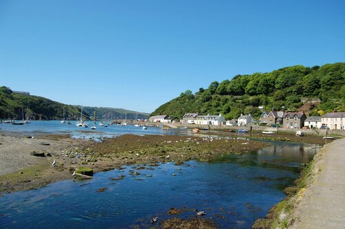 Tal y Gaer Cottage, Fishguard