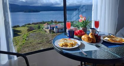 Alquiler DE Cabañas Campestres CON Hermosa Vista AL Lago DE Tota Cuitiva Boyaca