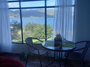 Dining - Alquiler DE Cabañas Campestres CON Hermosa Vista AL Lago DE Tota Cuitiva Boyaca (Boyacá)