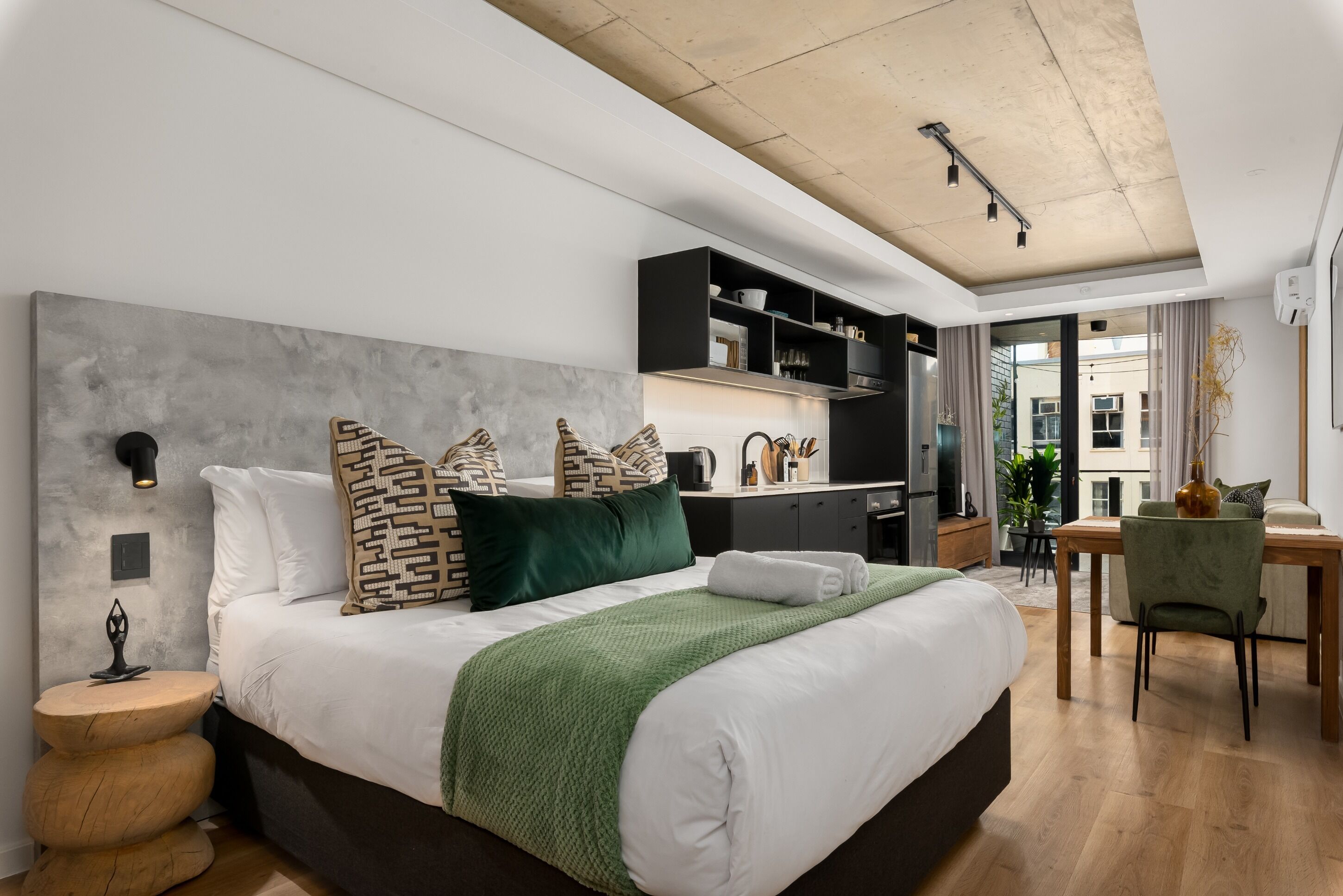 1 soverom, strykejern/-brett, wi-fi og sengetøy