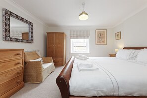 3 dormitoris, wifi i roba de llit