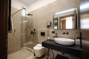 Comfort Double or Twin Room | Bathroom | Shower, slippers, towels, soap - CLOUD 5 (Tirana)