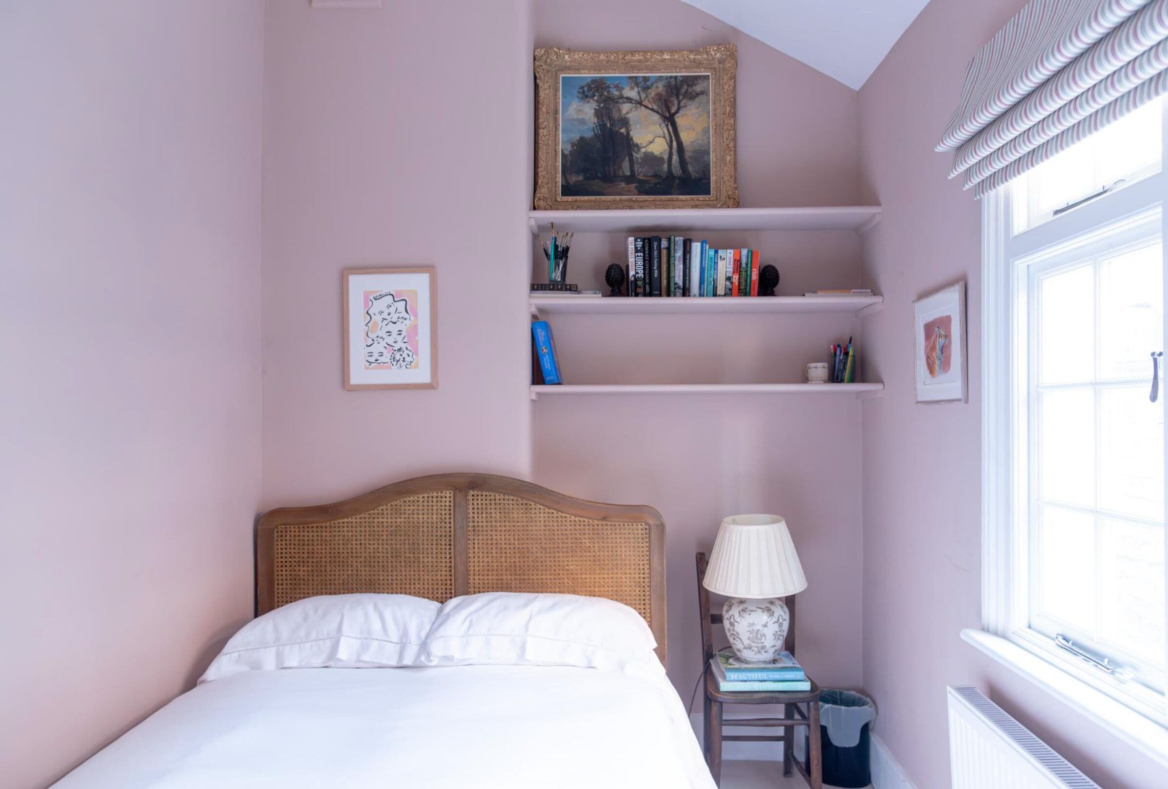 3 bedrooms, iron/ironing board, free WiFi