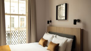 Compact Room | WiFi (無料)、ベッドシーツ
