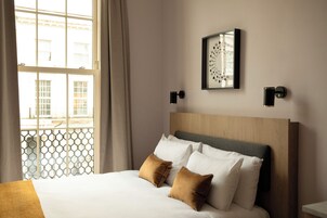 Quarto casal standard | Wi-Fi de cortesia, roupa de cama