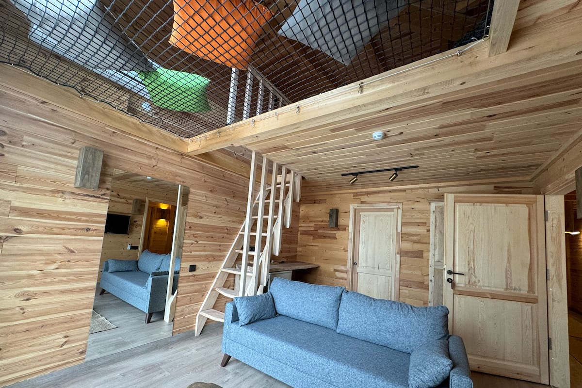 Design Room | 1 bedroom, laptop workspace, free WiFi, bed sheets