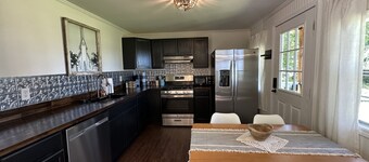 D'Arbonne Nest Rentals: The Gator's Nest
