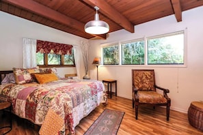 3 bedrooms, WiFi, bed sheets - Forest Retreat 3BR • Near UO, Autzen & River (Springfield)