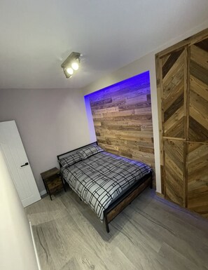 1 camera, Wi-Fi gratuito, lenzuola