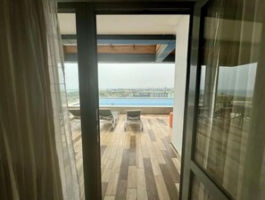 Interior - Penthouse with Ocean View In Popular Osu - 3 BR

 (Accra)