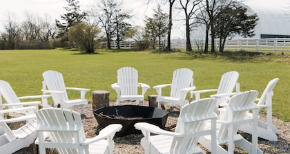 Clover House - Hot Tub & Beach Pass - Pet Friendly