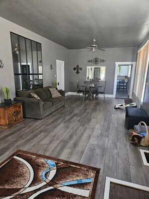 スマートテレビ