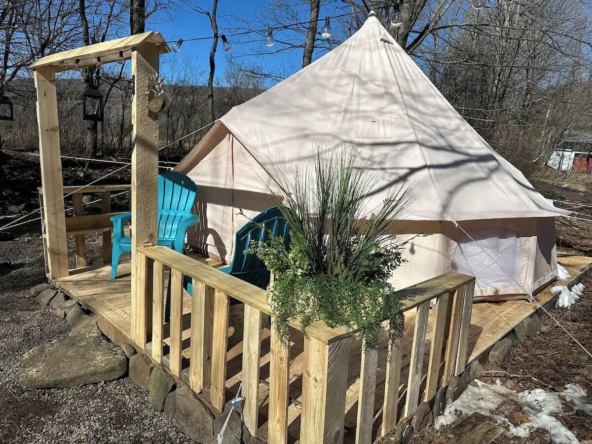 Creekside Yurt