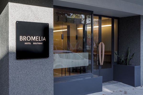 Front of property - Bromelia Hotel Boutique (Buenos Aires)