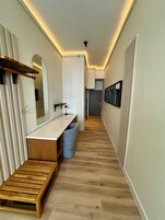 Economy Studio | Living area