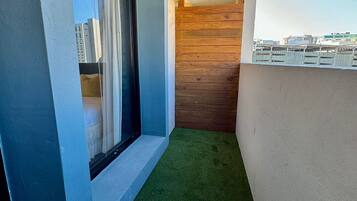 City Room | Terrace/patio