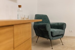 Interior - Suite - Pumo - One Bedroom Guest House, Sleeps 2 (Monopoli)