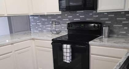 Cute And Cozy Hostel