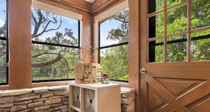 Large Blanco Riverfront home on 40 acres