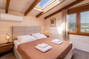 2 Schlafzimmer, Zimmersafe, Bügeleisen/Bügelbrett, kostenloses WLAN