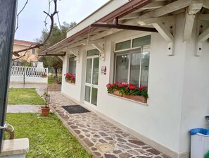 Exterior - Il Focolare  (Fiumicino)