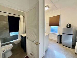 Interior - Charming Studio in the Heart of Montrose  (Houston)