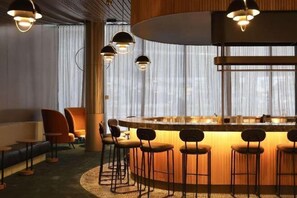 Bar (en el alojamiento)