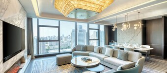 Crowne Plaza Xi'an Weiyang by IHG