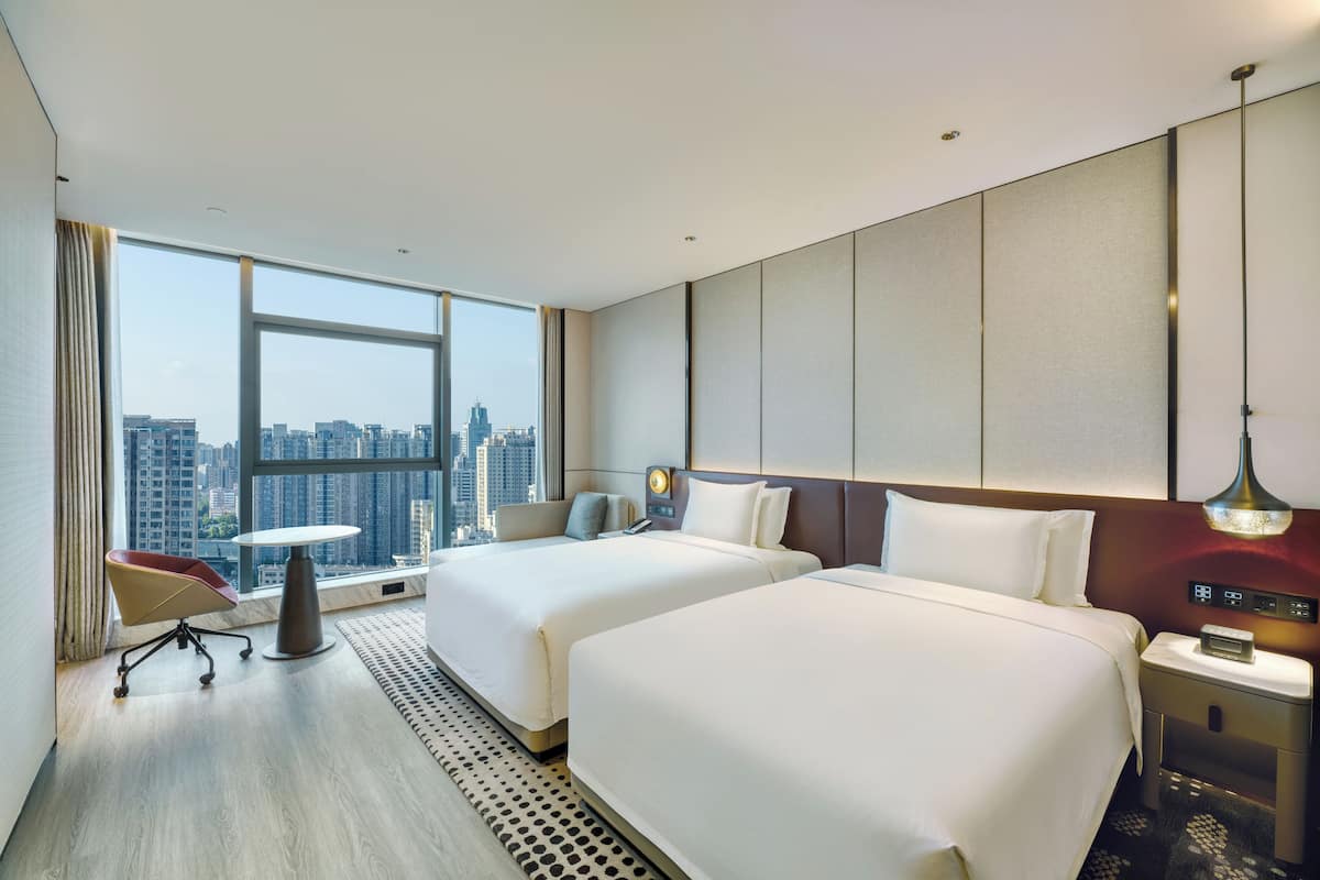 Ropa de cama de alta calidad, edredón y minibar