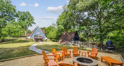 Waterfront River Retreat-Dock|Canoe|HotTub|Near DC