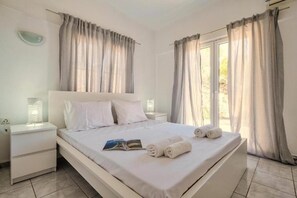 3 chambres, bureau, fer et planche Ă repasser, Wi-Fi gratuit
