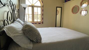 Traditional Apartment | Blackout drapes, iron/ironing board, free WiFi, bed sheets