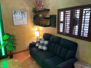 Traditional Loft | Living area