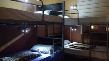 Cortinas opacas y sistema de insonorización