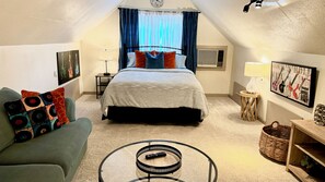 Desk, iron/ironing board, free WiFi, bed sheets