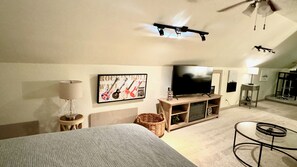 Desk, iron/ironing board, free WiFi, bed sheets