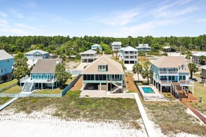 Exterior - Farr Away Living (Port St. Joe)