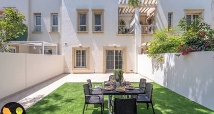 Villa Near Golf Ski Dubai ibn battuta M