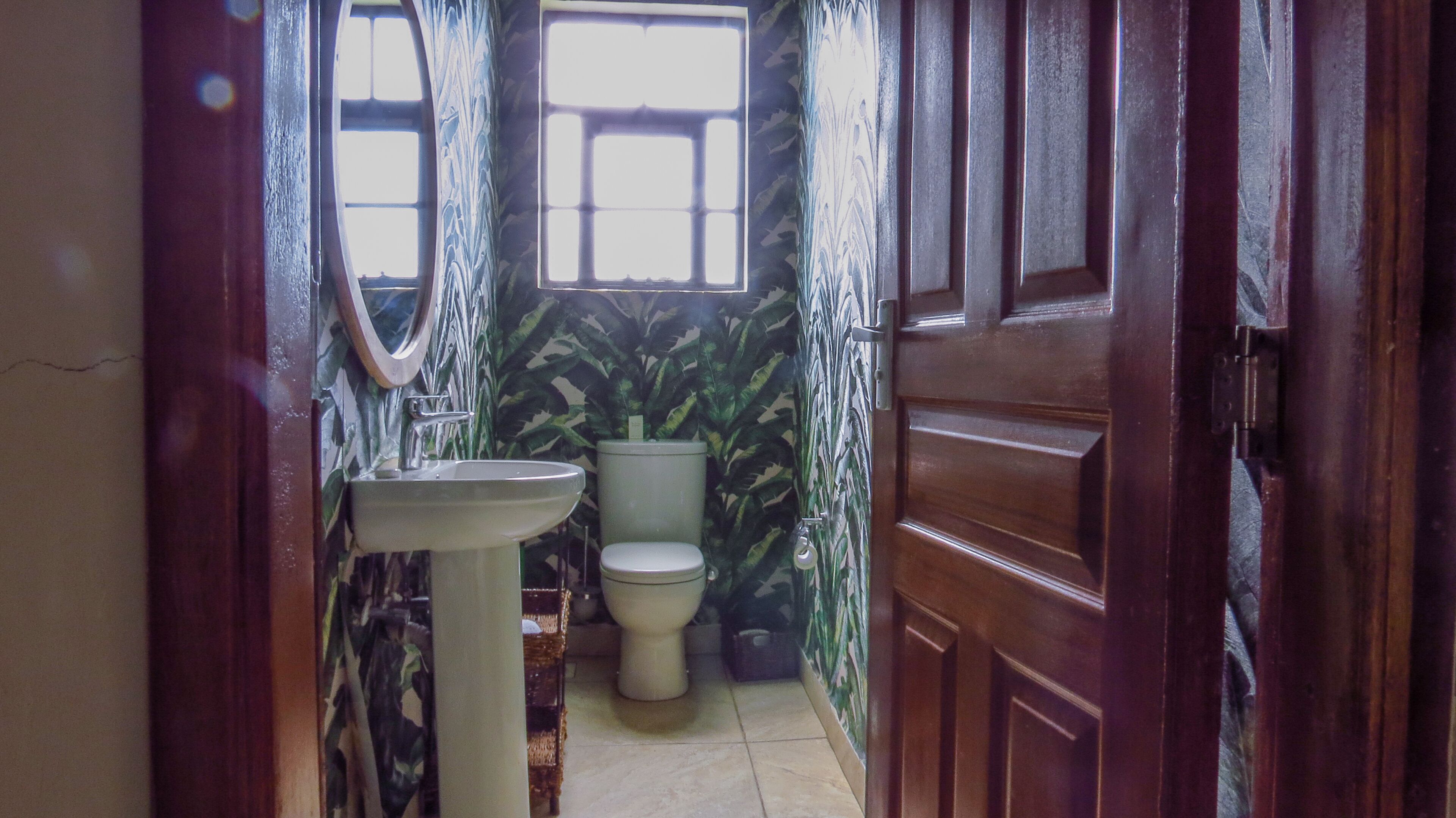 Handtücher, Seife, Shampoo, Toilettenpapier