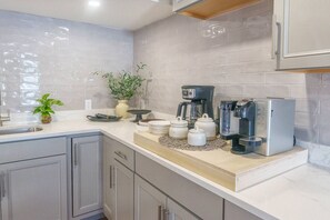 Fridge, microwave, oven, stovetop - Stylish Hyannis Hideaway! 5 min from Main St! (Barnstable)