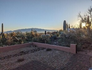 Property grounds - Trailhead out front door! Peaceful & private. Patio w/ mountain & city views. (Tucson)