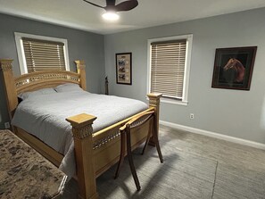 3 chambres, fer et planche à repasser, accès au Wi-Fi (inclus)