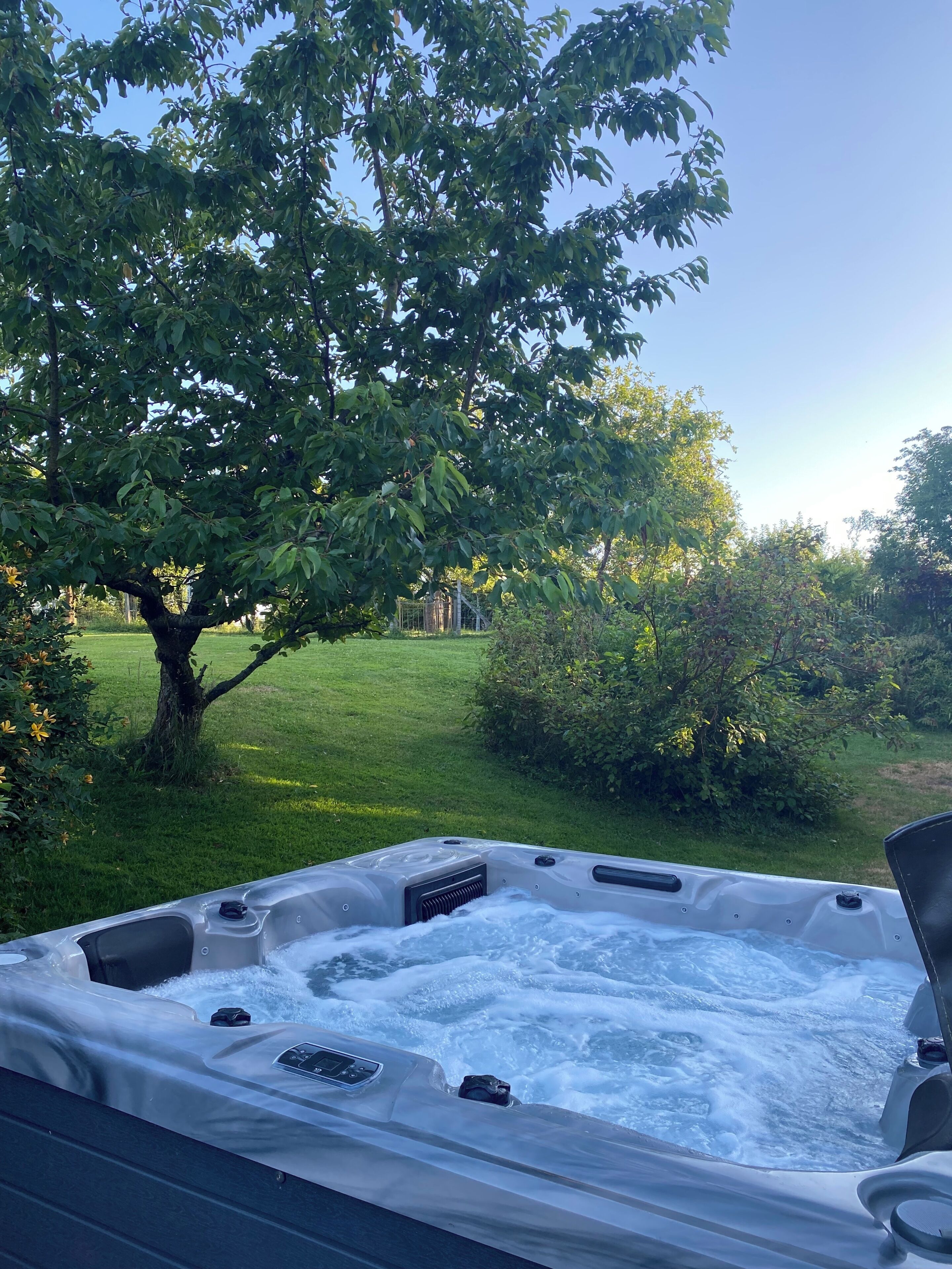 Bain à remous extérieur
